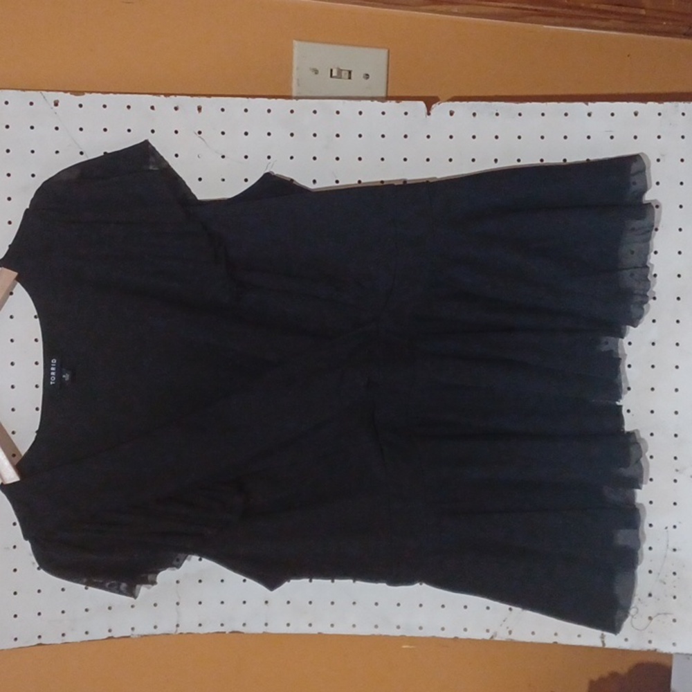 Torrid Size 3 Black Shirt